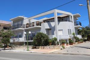 Gallery image of Aris Apartments in Gerani Chanion