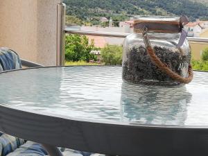 Nespecifikovaný výhled na hory nebo výhled na hory při pohledu z apartmánu