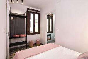 Postel nebo postele na pokoji v ubytování Gran Vía Luxury 3BR