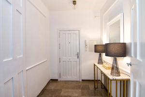 Fotografie z fotogalerie ubytování Gran Vía Luxury 3BR v destinaci Granada