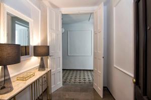 Fotografie z fotogalerie ubytování Gran Vía Luxury 3BR v destinaci Granada