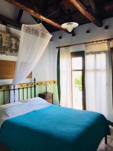 Postel nebo postele na pokoji v ubytování Damouchari Hotel