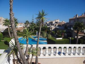 Bazén v ubytování Your Home in Spain nebo v jeho okolí