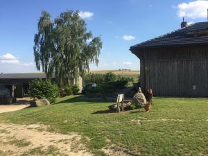 Vonkajšia záhrada v ubytovaní AgroGłęboczek Karbowski Waldemar