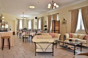 Gallery image of Ostria Hotel  in Adamas