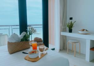 Nápoje v ubytování Blue Tao Beach Hotel - SHA Plus