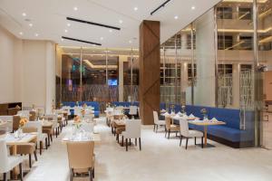 Cristal Amaken Hotel Riyadh 레스토랑 또는 맛집