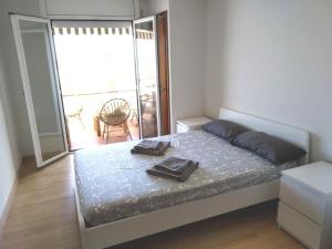 Postel nebo postele na pokoji v ubytování Cunit Playa + 37 fotografií