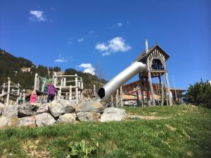 منطقة لعب الأطفال في Chalet CARVE - Apartments EIGER, MOENCH and JUNGFRAU