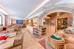 Posezení v ubytování Hotel Garni Ransburgerhof