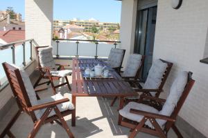 Balkón alebo terasa v ubytovaní Suite Home Los Alamos sol, playa y golf , parking&Wifi