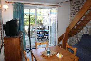 Μια τηλεόραση ή/και κέντρο ψυχαγωγίας στο L'Avventura gîte bleu