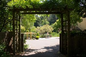 Gallery image of River View Garden Resort in Monte Rio