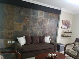 Khu vực ghế ngồi tại PP suite