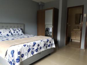 Giường trong phòng chung tại PP suite