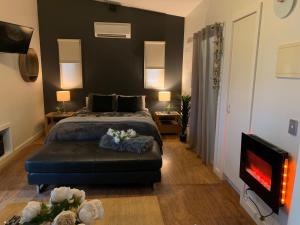 Gallery image of Couple's Resort Spa Retreat in Cowes