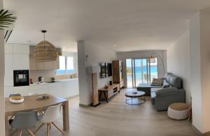 Afbeelding uit fotogalerij van Sea Club Apartments in Cala Millor