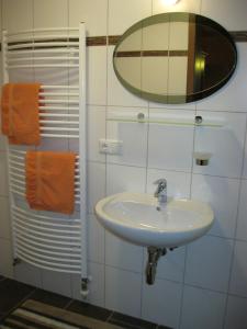 Koupelna v ubytování Appartements Bischof