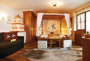 Posezení v ubytování Bei Max - Hotel Garni Kirchenwirt