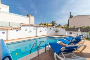 Fotografia z galérie ubytovania Goldhome - Montgri - Piscina climatizada v destinácii Empuriabrava