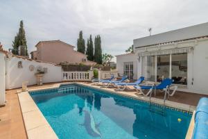 Fotografie z fotogalerie ubytování Goldhome - Montgri - Piscina climatizada v destinaci Empuriabrava
