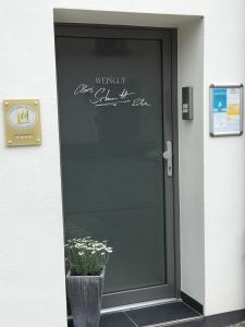 Fotografie z fotogalerie ubytování Claes Weinquartier - Appartements & Wein by Niko Schmitt v destinaci Trittenheim