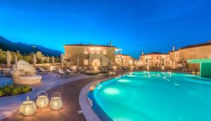Bazén v ubytování Kyniska Palace Conference & Spa nebo v jeho okolí