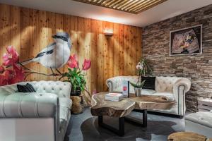 Posezení v ubytování Anova Hotel & Spa