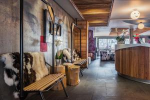 Posezení v ubytování Anova Hotel & Spa