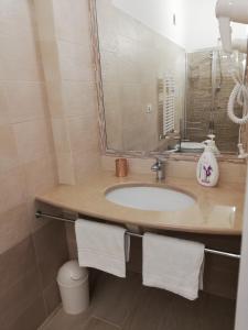 Koupelna v ubytování Ostuni Crispi House