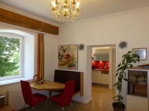 Posezení v ubytování Ferienwohnung Lienz Egger