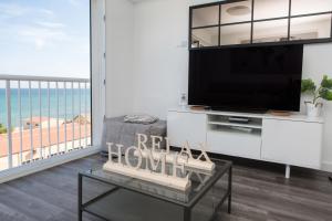 TV a/nebo společenská místnost v ubytování City Sea Views II Alicante