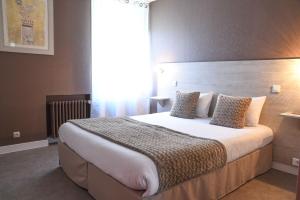 Gallery image of Hotel l'Europe - Cholet Gare in Cholet