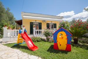 Gallery image of Karia Holiday Home in Lefkímmi