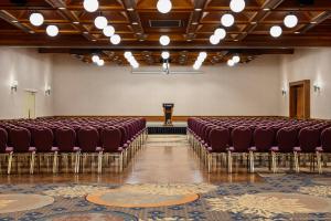 Konferenční prostory v ubytování Valhalla Hotel & Conference Centre + 36 fotografií