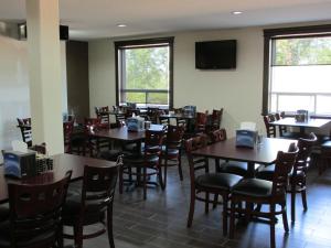 Gallery image of Sigma Inn & Suites in Melville