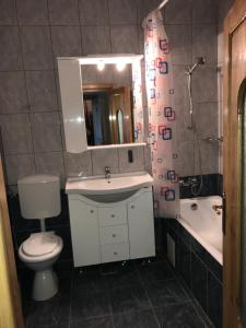 Koupelna v ubytování Casa Nursil