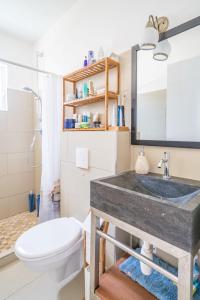 Un baño de Marazul Dive Resort