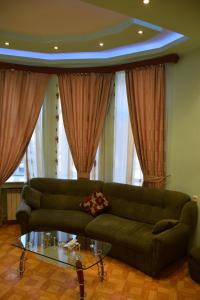 Manand Hotel的休息区