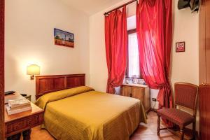 Postel nebo postele na pokoji v ubytování Hotel Gea Di Vulcano