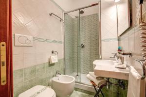 Koupelna v ubytování Hotel Gea Di Vulcano