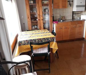 A kitchen or kitchenette at La rotonda de Llívia