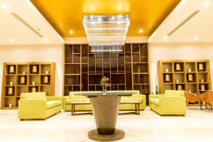 Posezení v ubytování Vivanta Chitwan Bharatpur