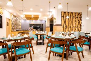 Restaurace v ubytování Vivanta Chitwan Bharatpur