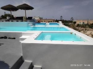 Bazén v ubytovaní Santoxenia luxury villa alebo v jeho blízkosti