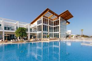 The swimming pool at or close to Alua Village Fuerteventura - All Inclusive