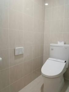 Koupelna v ubytování LAKA.M -ラカ ドット エム- + 12 fotografií