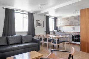 Kuchyň nebo kuchyňský kout v ubytování Stay Apartments Einholt
