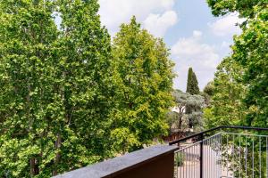 Ogród w obiekcie Roma Talenti Fucini B&B