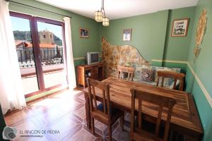 A seating area at El Rincon de Piedra